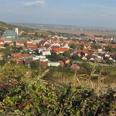 Ubytovanie v rodine Granny's Svaty Jur