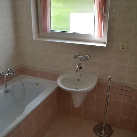 Granny's Pansiyon Svätý Jur